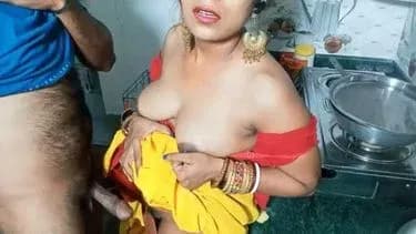 Desi Sex Mms Of Kitchen Fucking Gorgeous Maid