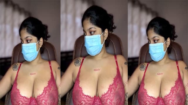 Gorgeous Lankan Girl Nude Showing Video