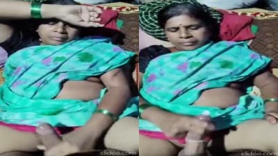Old Aunty Jerking Young Dick Takes Best Porn