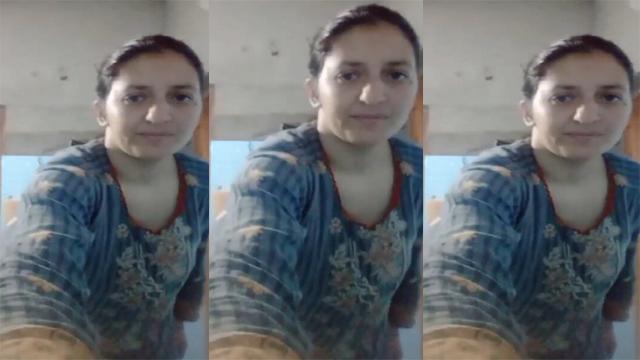 Hot Desi Milf Removing Clothes Seductive Body Show