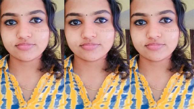 Mallu Girl Showing Boobs & Pussy to Lover