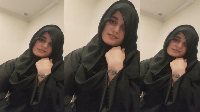 Desi Punjabi Hijabi Wife Secret Sucking Ex Cock