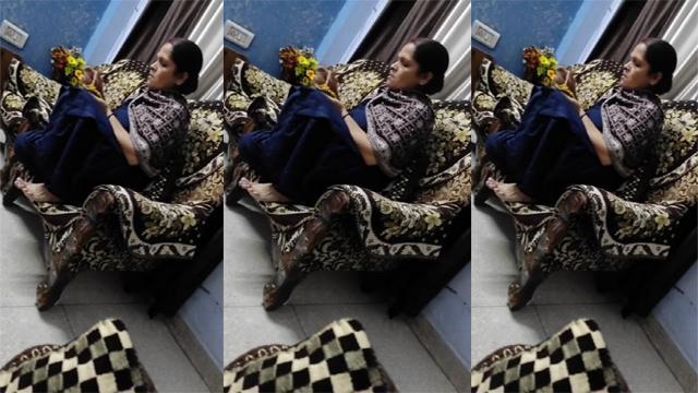 Step Mom Shares Nude & Hot Bag Step Son Mms Viral