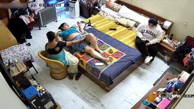 Desi Milf CCTV Cam Dress Change Viral Video